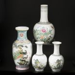 A lot of (4) porcelain vases in republic style. China, late 20th century.