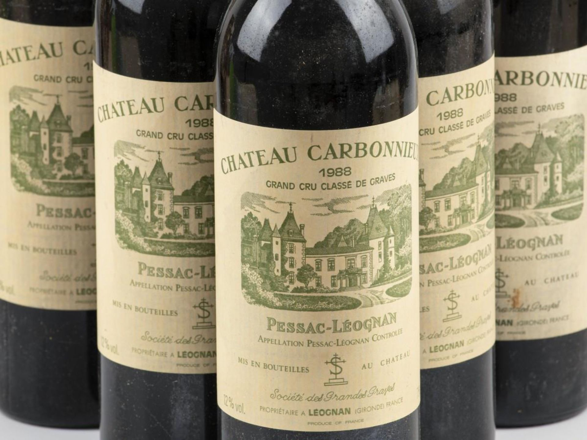 (6) Chateau Carbonnieux - Grand Cru Classé - Pessac-Léognan - 1988. - Image 2 of 2