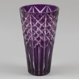A cut crystal Val'Saint Lambert vase with purple, France, 20th century.