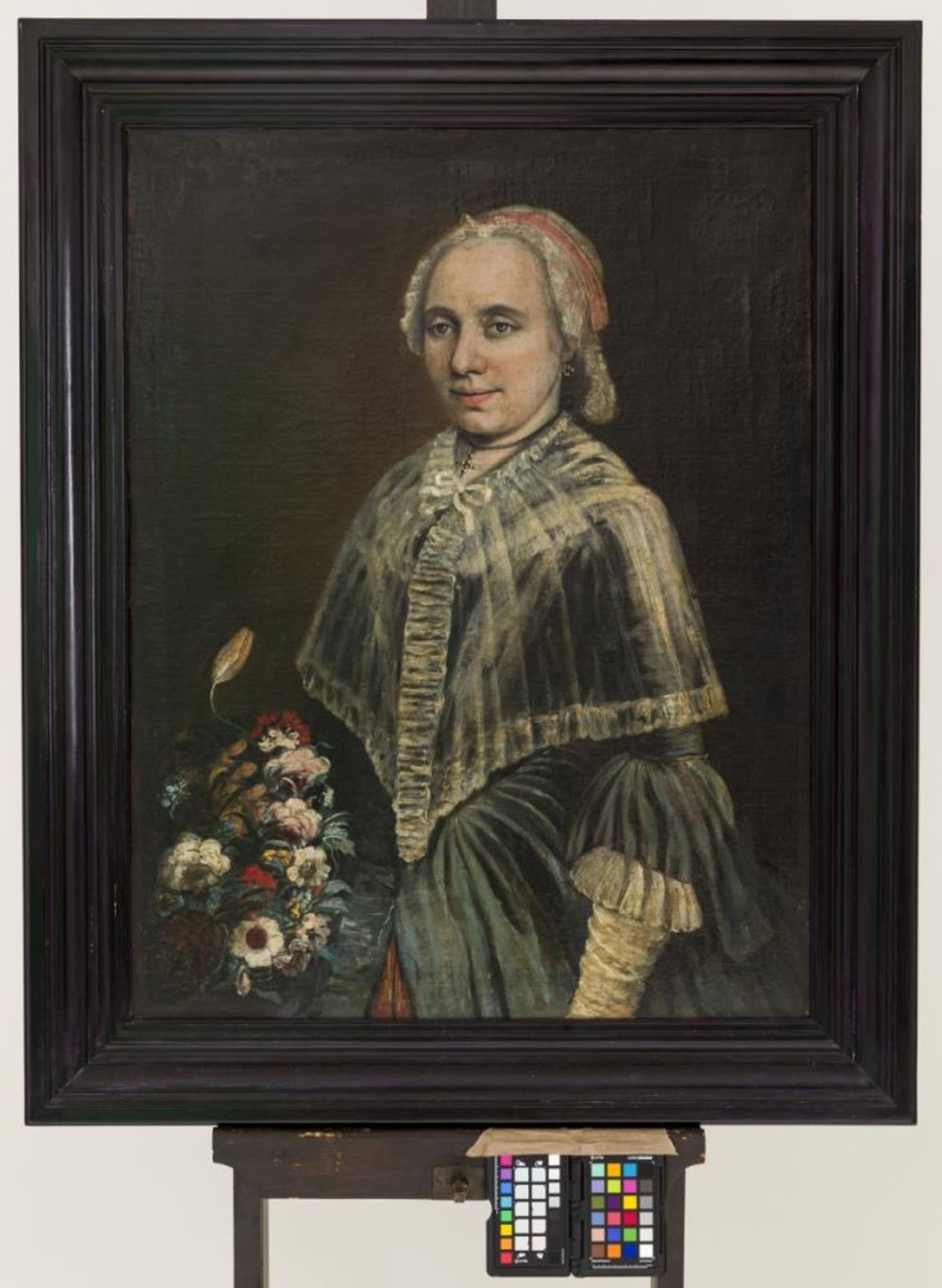 Northern Europe, start of the 19th. C. A woman with bouquet. - Bild 2 aus 3