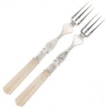 (2) piece set of meat forks mother-of-pearl / silver.
