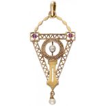 14K. Yellow gold Art Deco pendant set with approx. 0.07 ct. diamond, natural ruby ​​and a freshwater