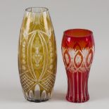 A lot comprising (2) various Val-Saint-Lambert cut crystal flower vases, France, 20th century.