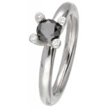 14K. White gold Bron 'Phlox' ring set with approx. 0.50 ct. diamond.