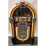 (Curiosa) Jukebox, Wurlitzer Baby Wurlitzer jukebox, replica naar het originele model uit 1946