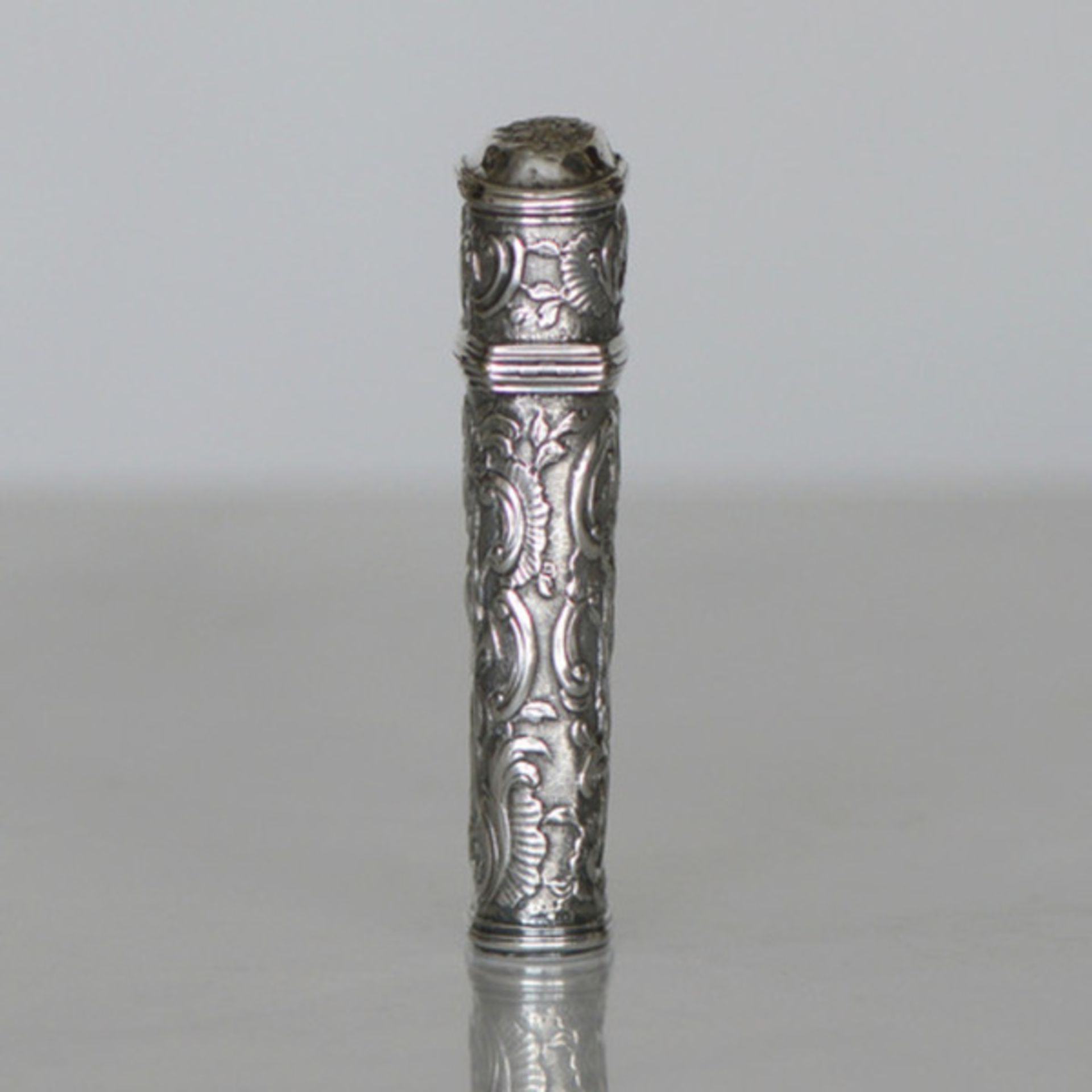 (Zilver) Zilver en divers, Lodewijk de 15e reisnécessaire doos, rond 1800 Zilver en divers, Lo - Image 10 of 19