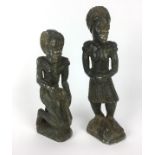(Etnografica) Speksteen, decoratieve beelden man en vrouw, Afrika Twee decoratieve spekstenen b