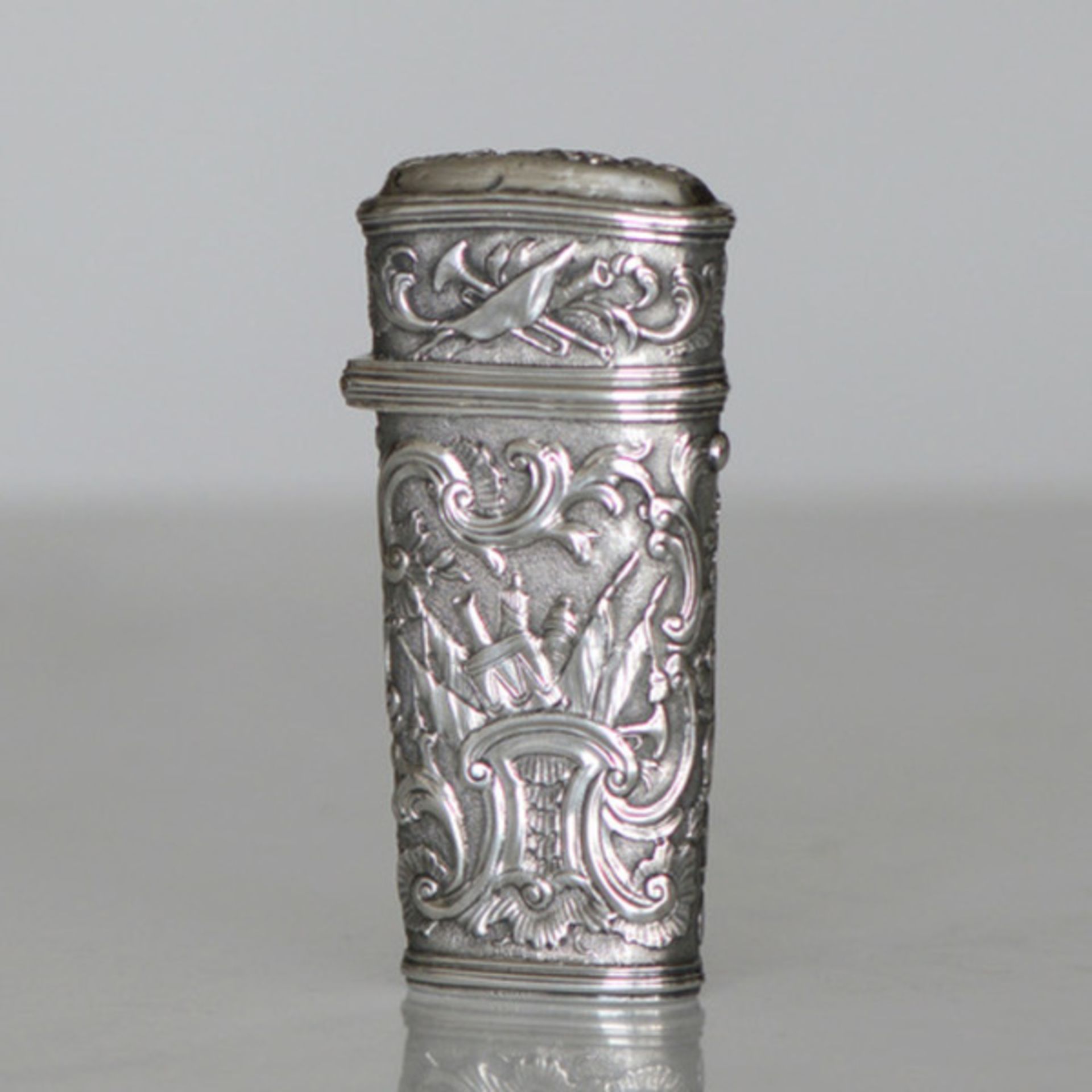 (Zilver) Zilver en divers, Lodewijk de 15e reisnécessaire doos, rond 1800 Zilver en divers, Lo - Image 17 of 19