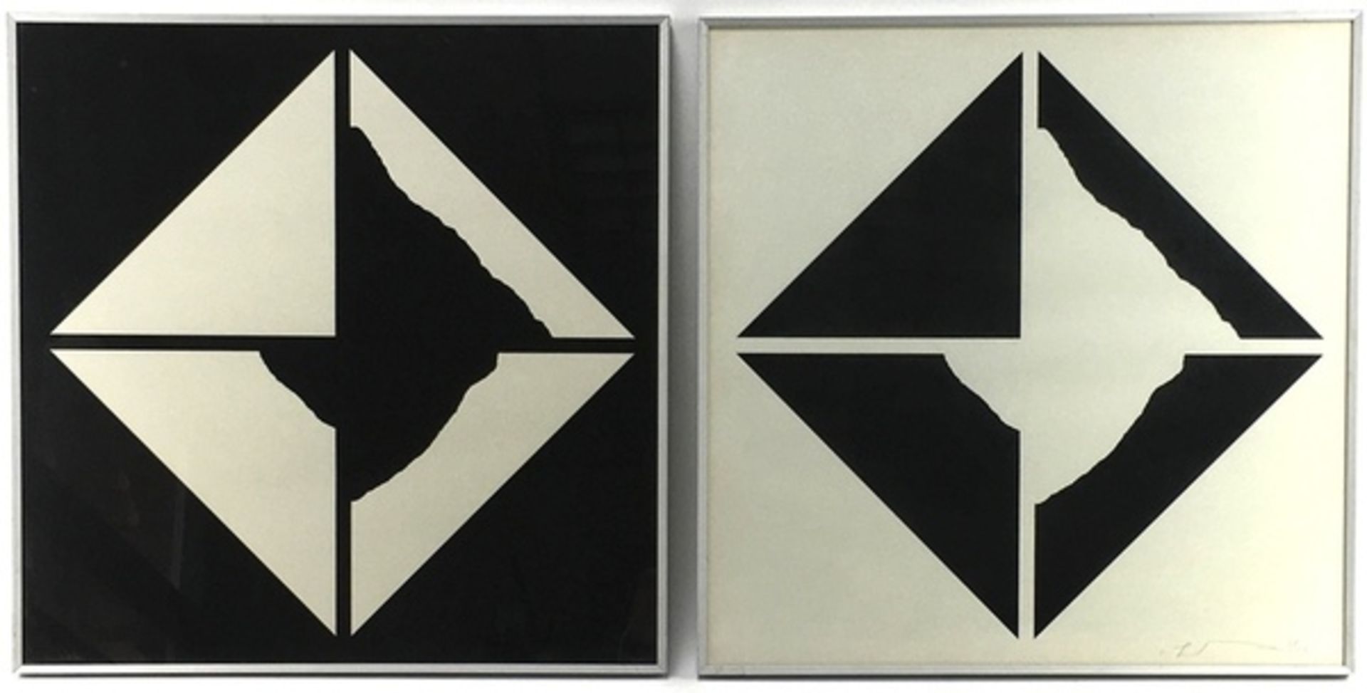 (Kunst) Zeefdrukken, Cyril Lixenburg Twee zeefdrukken "Centre square", geometrische compositie
