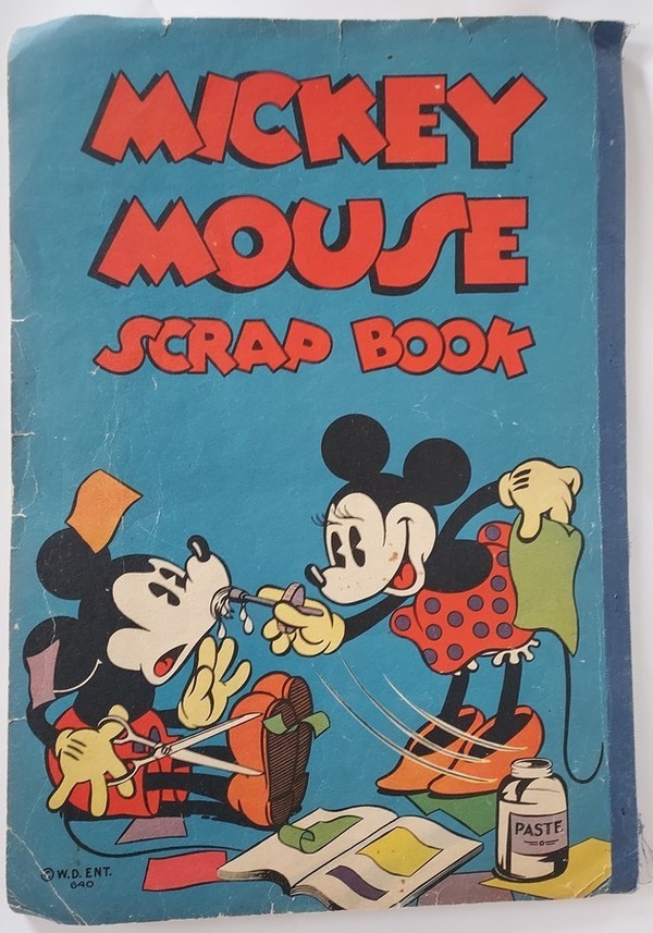 (Stripboeken) Disney scrab album Vroeg Mickey Mouse scrap album gevuld. Conditie: In gelezen s - Image 4 of 5