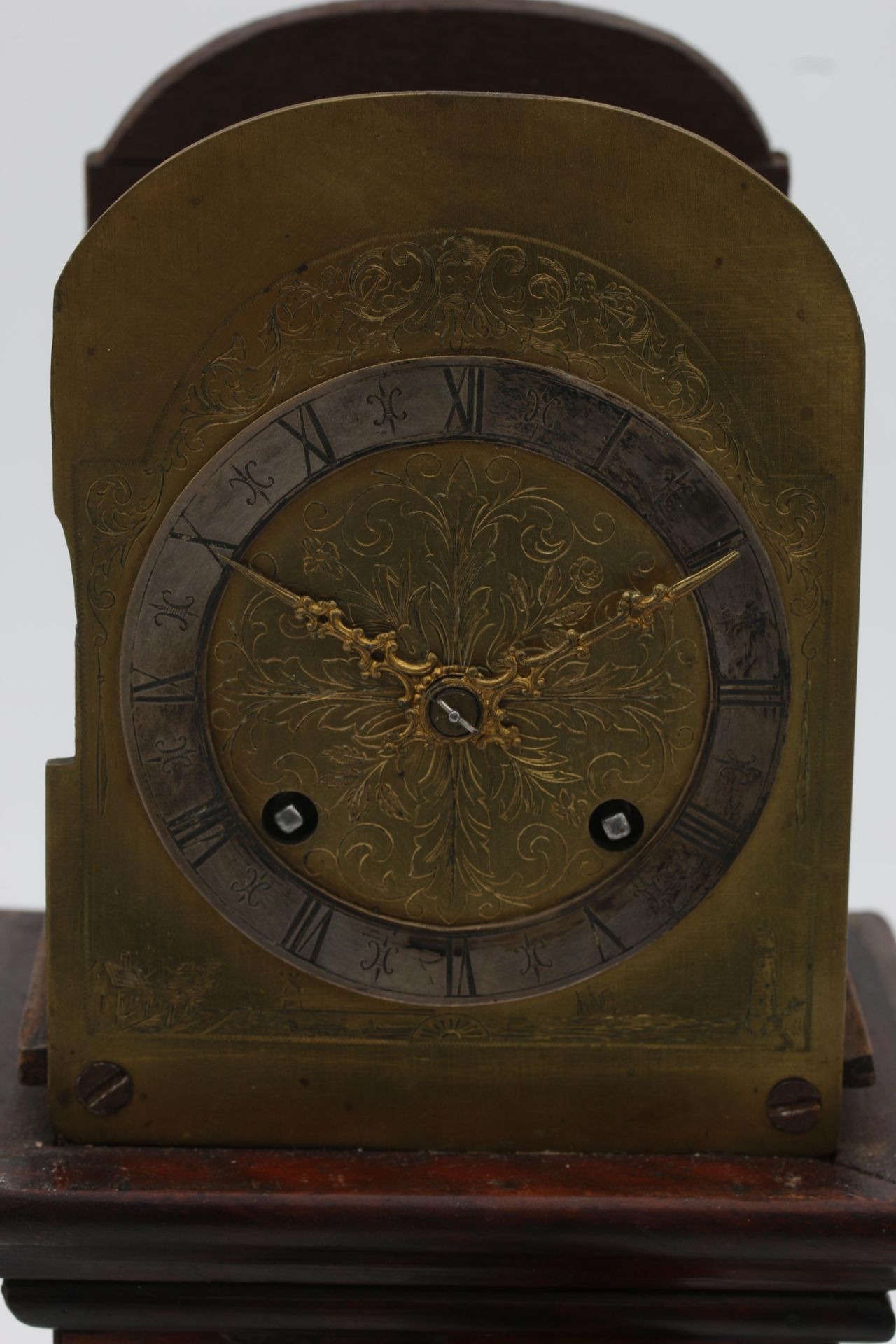 A miniature longcase clock, unsigned, 19th century. - Bild 3 aus 8