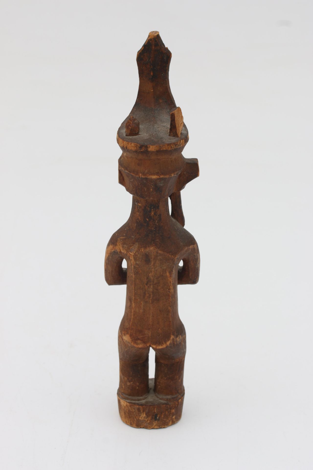 A wooden ancestor figure. Indonesia, Sumatra, Nias. - Image 2 of 3