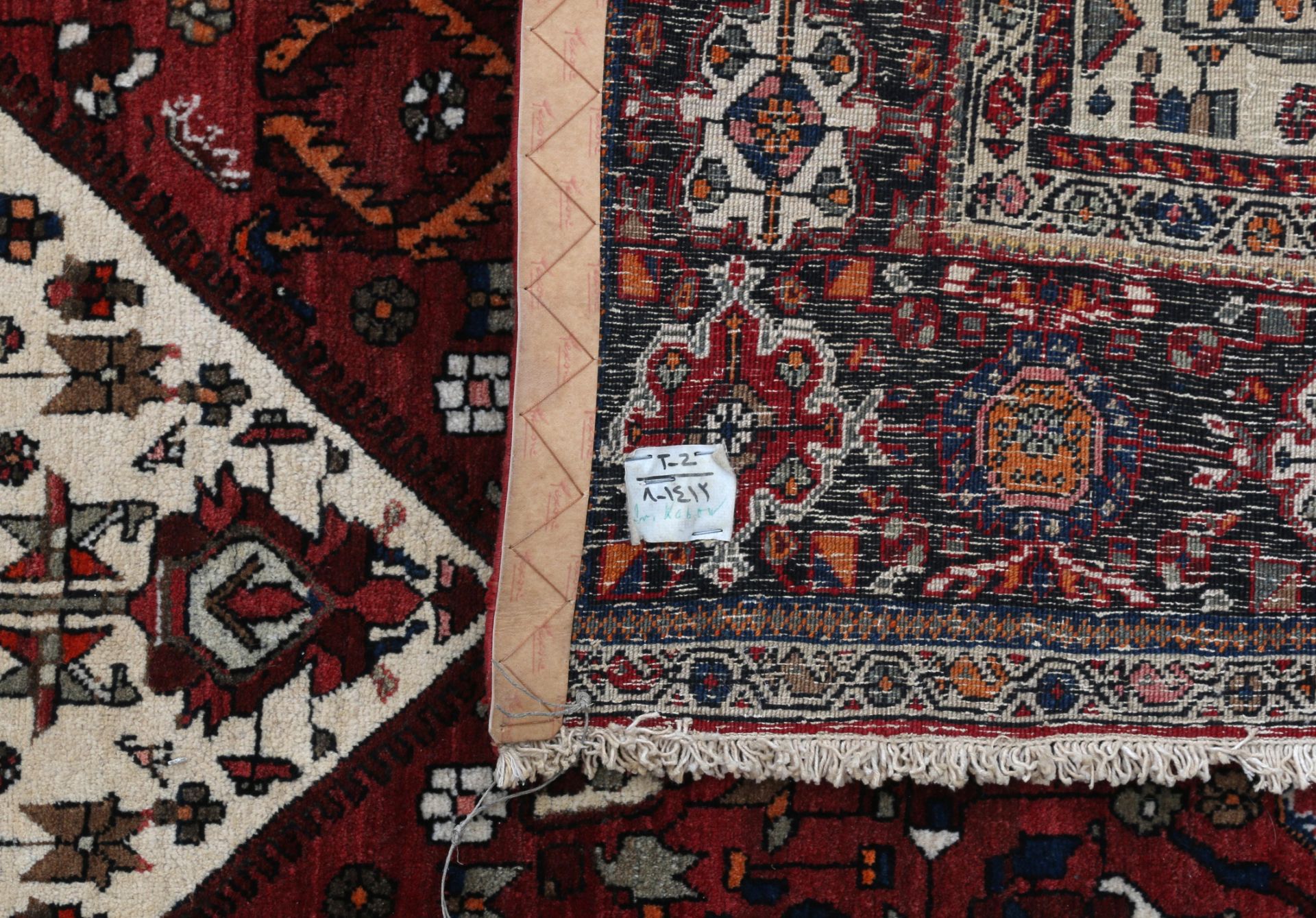 A Persian rug, Bachtiari. - Bild 3 aus 3