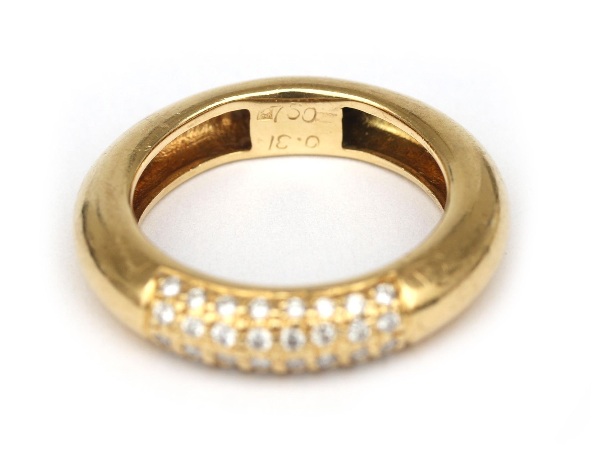 An 18 karat gold diamond ring - Image 3 of 3