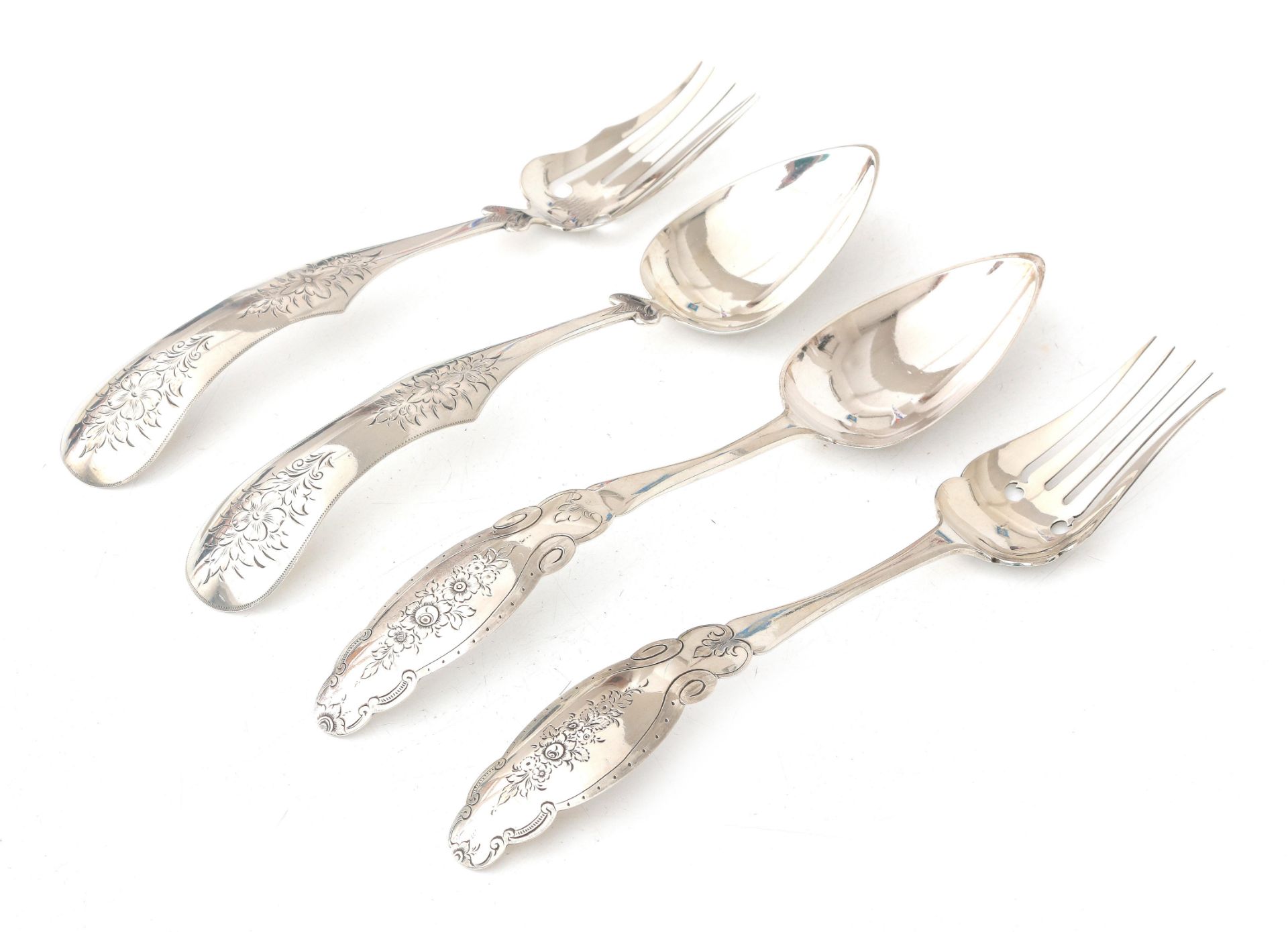 Two 835 silver server cutlery sets with floral engraved decoration, Holland, 1866. - Image 2 of 3