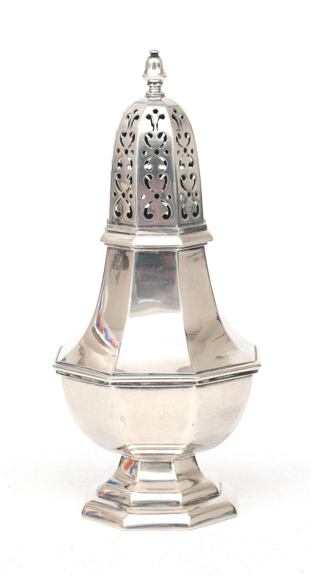 A 835 silver octagonal baluster-shaped sugar caster, Holland, 1927.