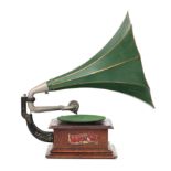 A Gramophone Company gramophone with tin morning glory horn, type 'the new Victor', England, ca. 190