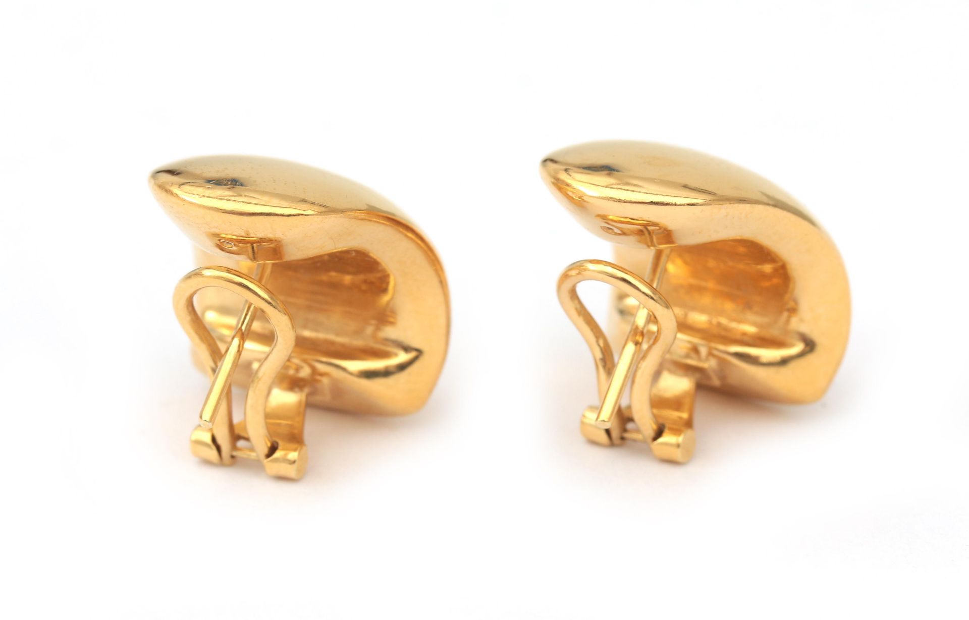 A pair of 14 karat gold earrings - Bild 2 aus 2