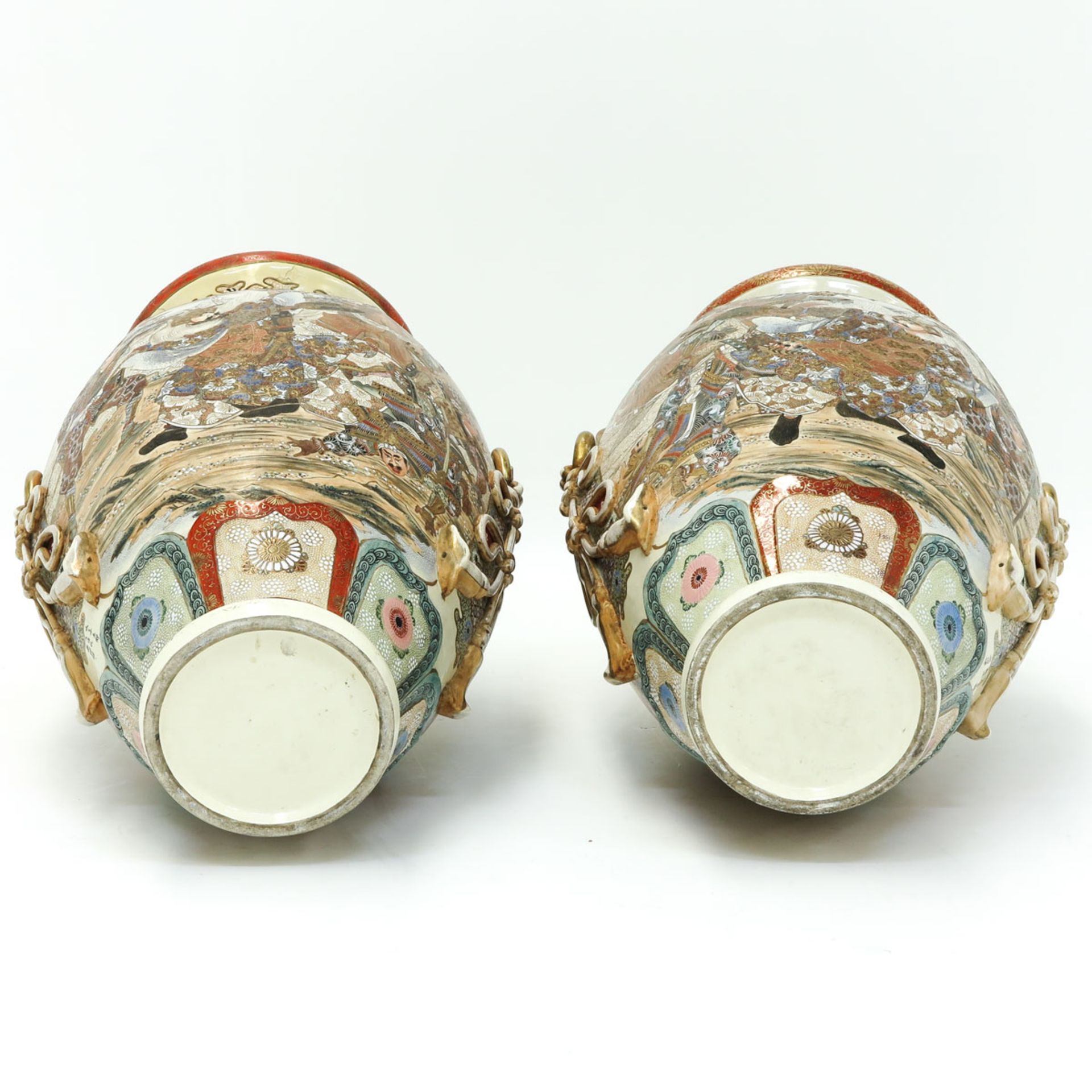 A Collection of Satsuma Porcelain - Bild 6 aus 10