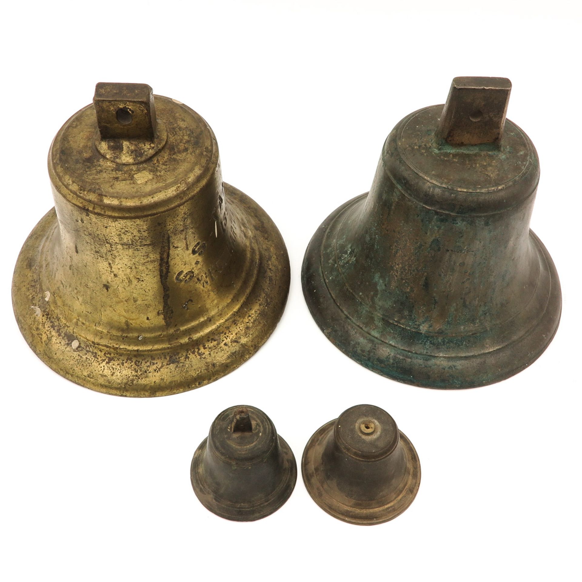 A Lot of 4 Copper Bells - Image 5 of 7