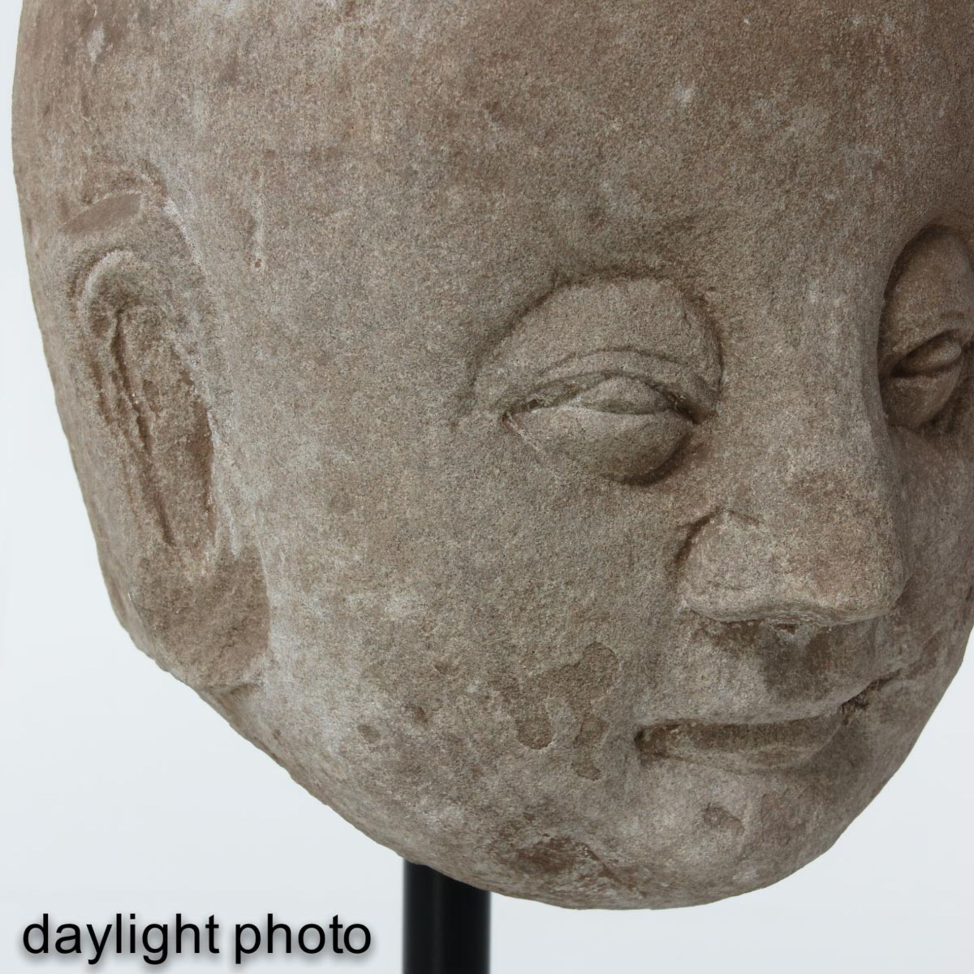 A Sandstone Lohan Sculpture - Bild 9 aus 10