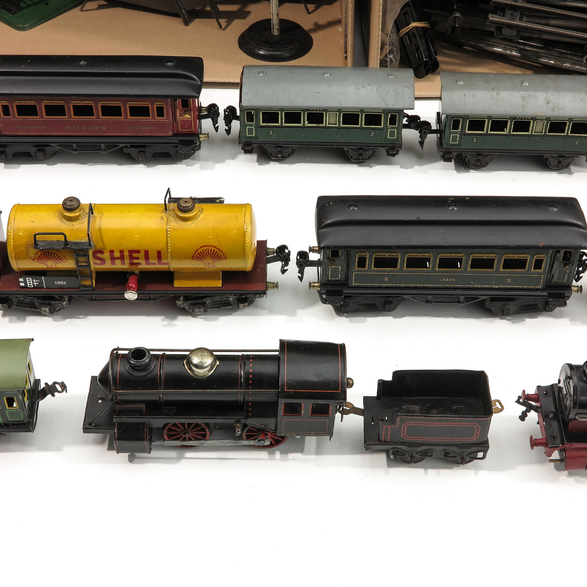Collection of Hornby Trains and Rails - Image 8 of 10