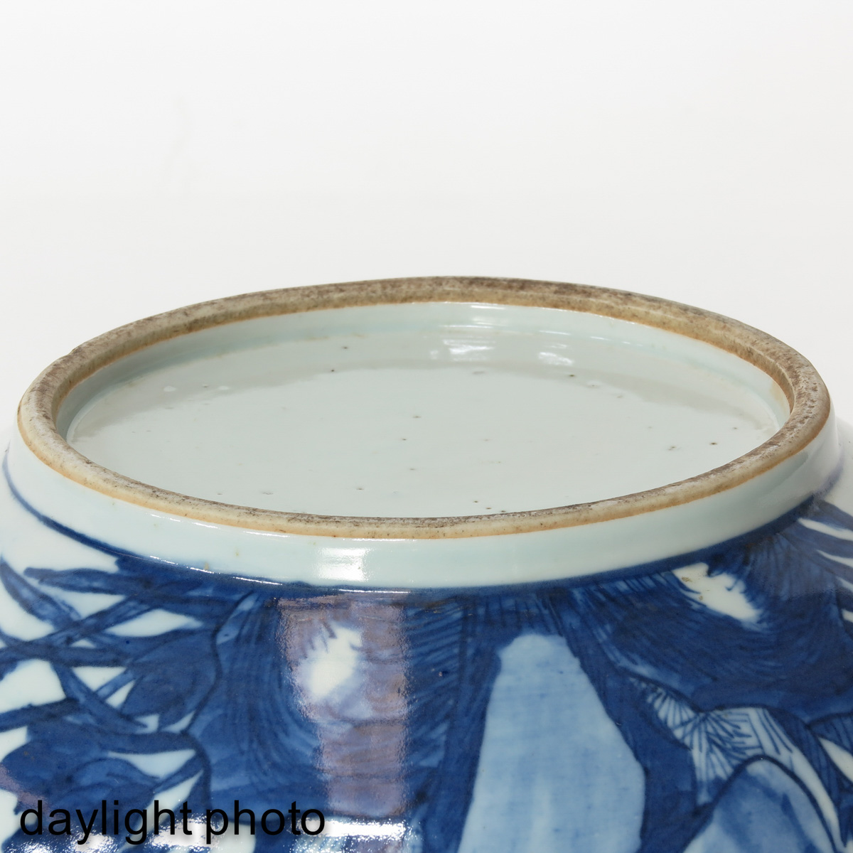 A Blue and White Bowl - Image 8 of 9