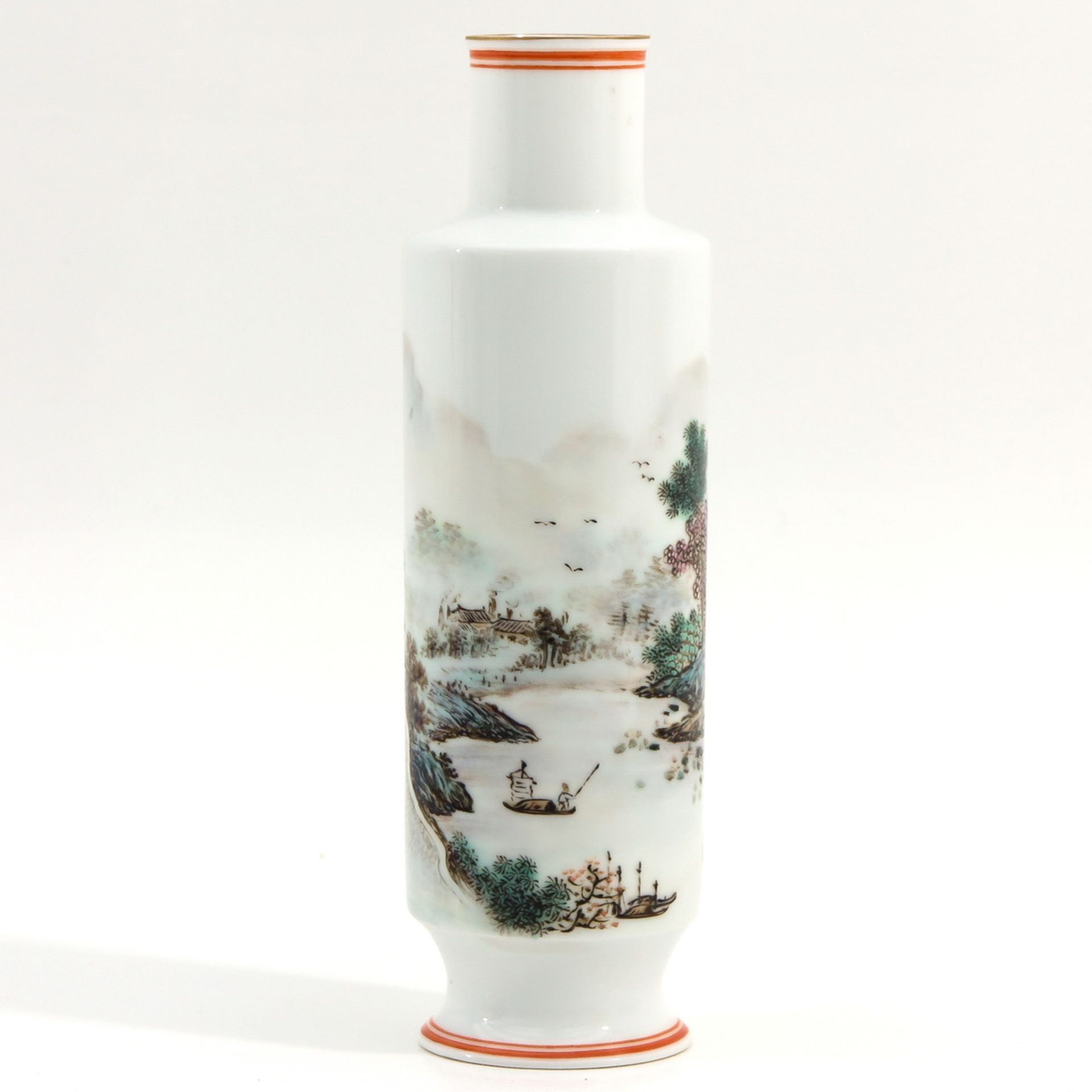 A Polychrome Vase - Image 3 of 9