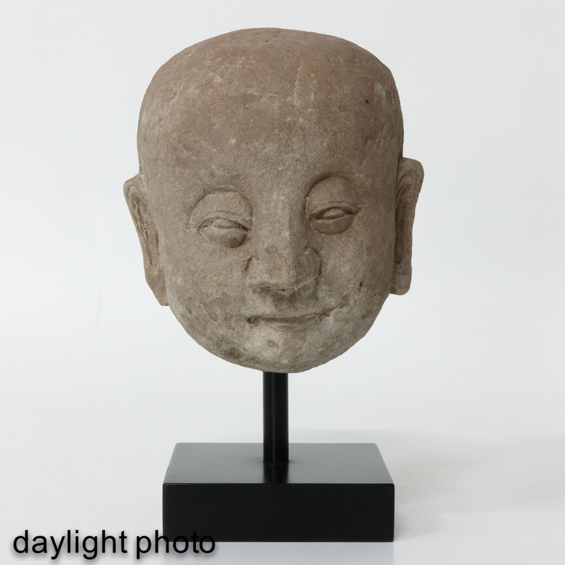 A Sandstone Lohan Sculpture - Bild 7 aus 10