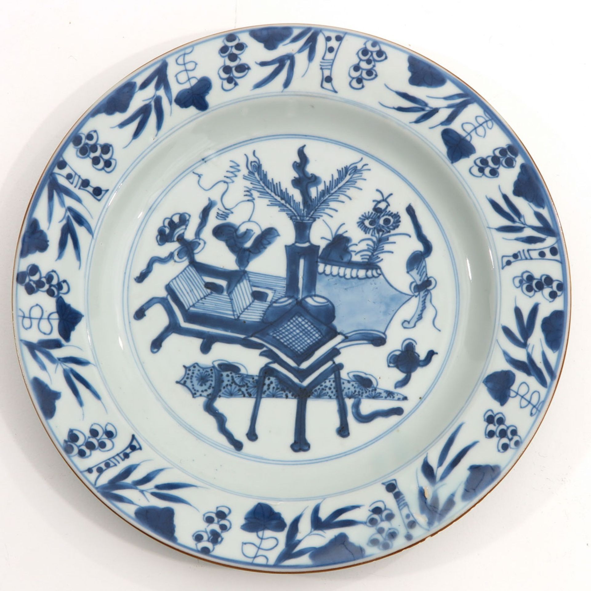 A Collectin of 3 Blue and White Plates - Bild 7 aus 10