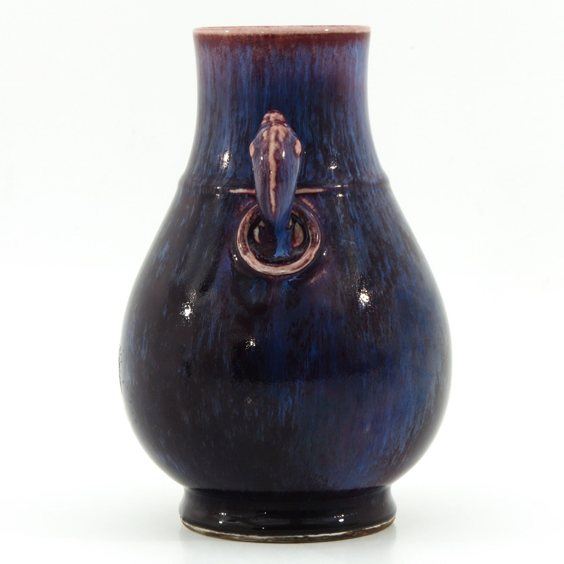 A Purple Glaze Vase - Bild 2 aus 10