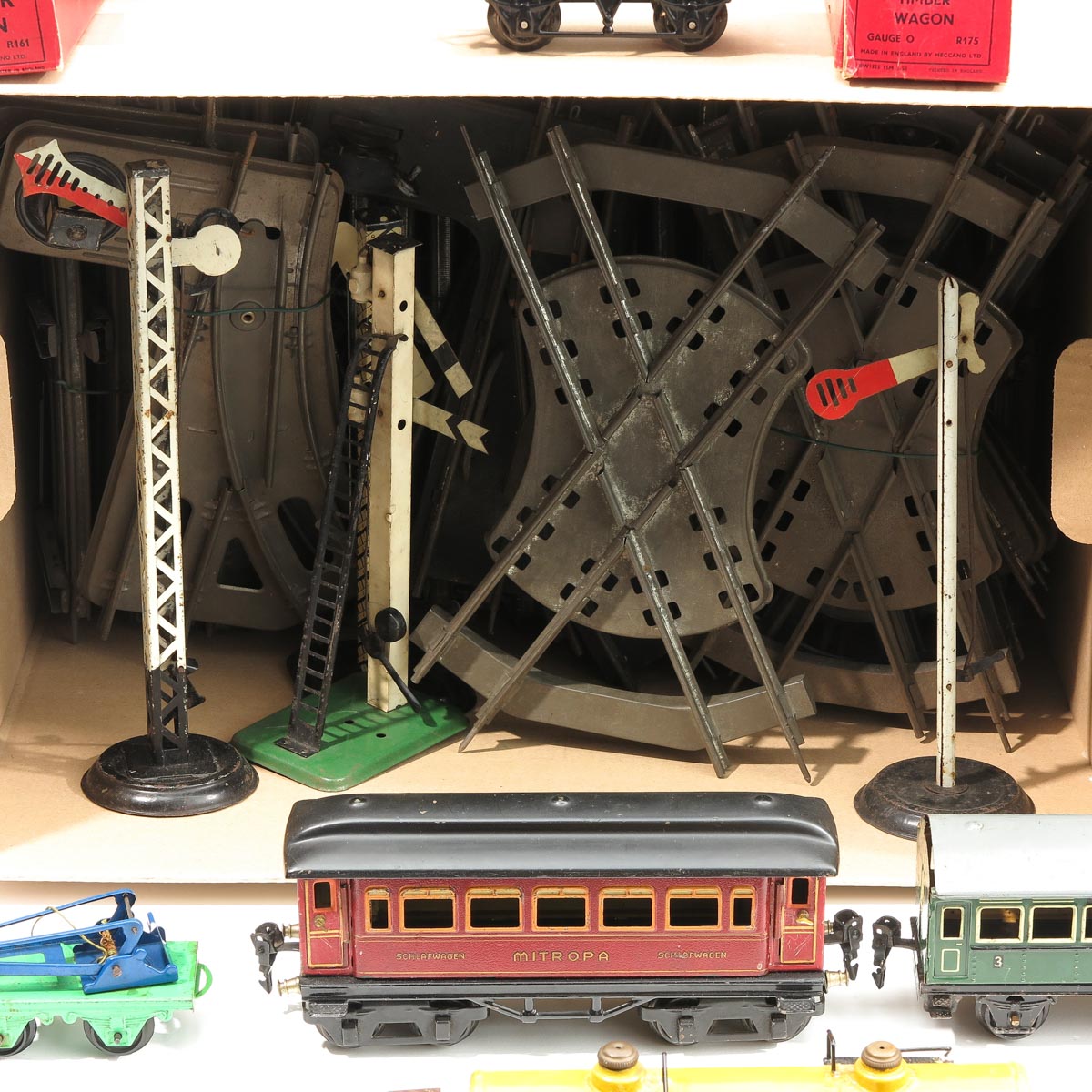 Collection of Hornby Trains and Rails - Image 5 of 10