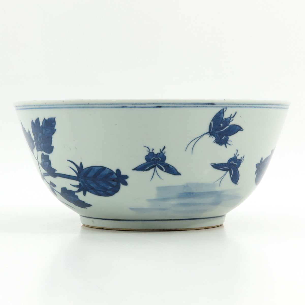 A Blue and White Bowl - Image 3 of 9