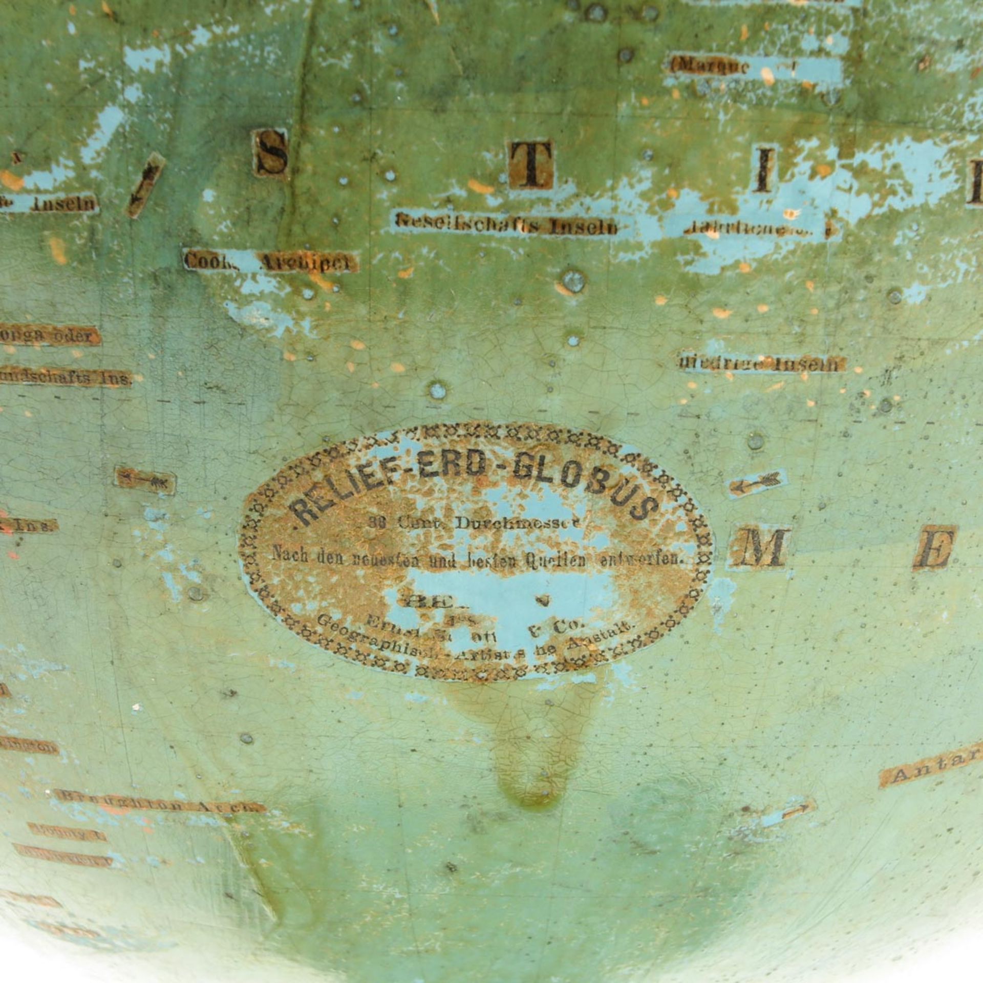 A Globe - Image 7 of 11