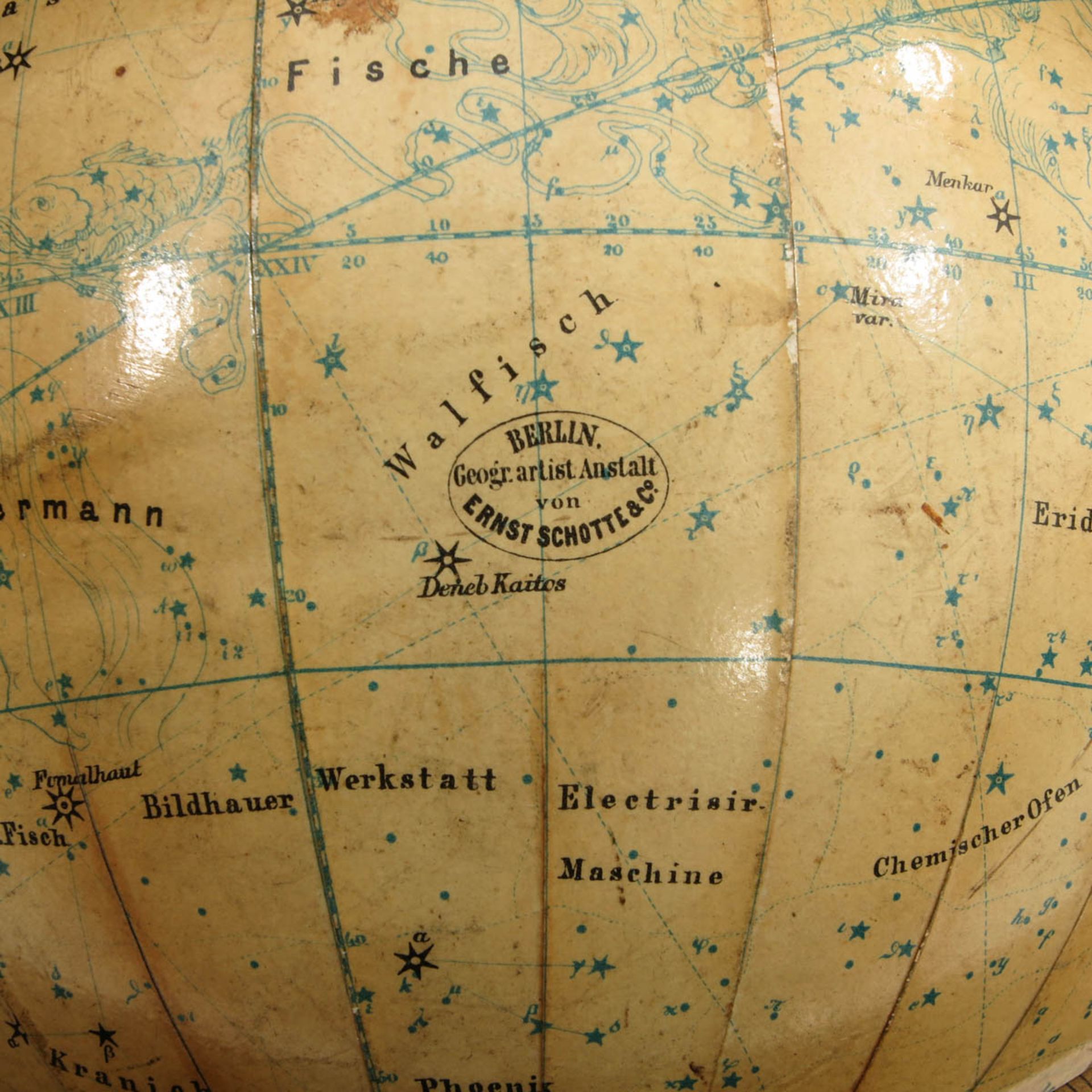 A Globe - Bild 7 aus 11