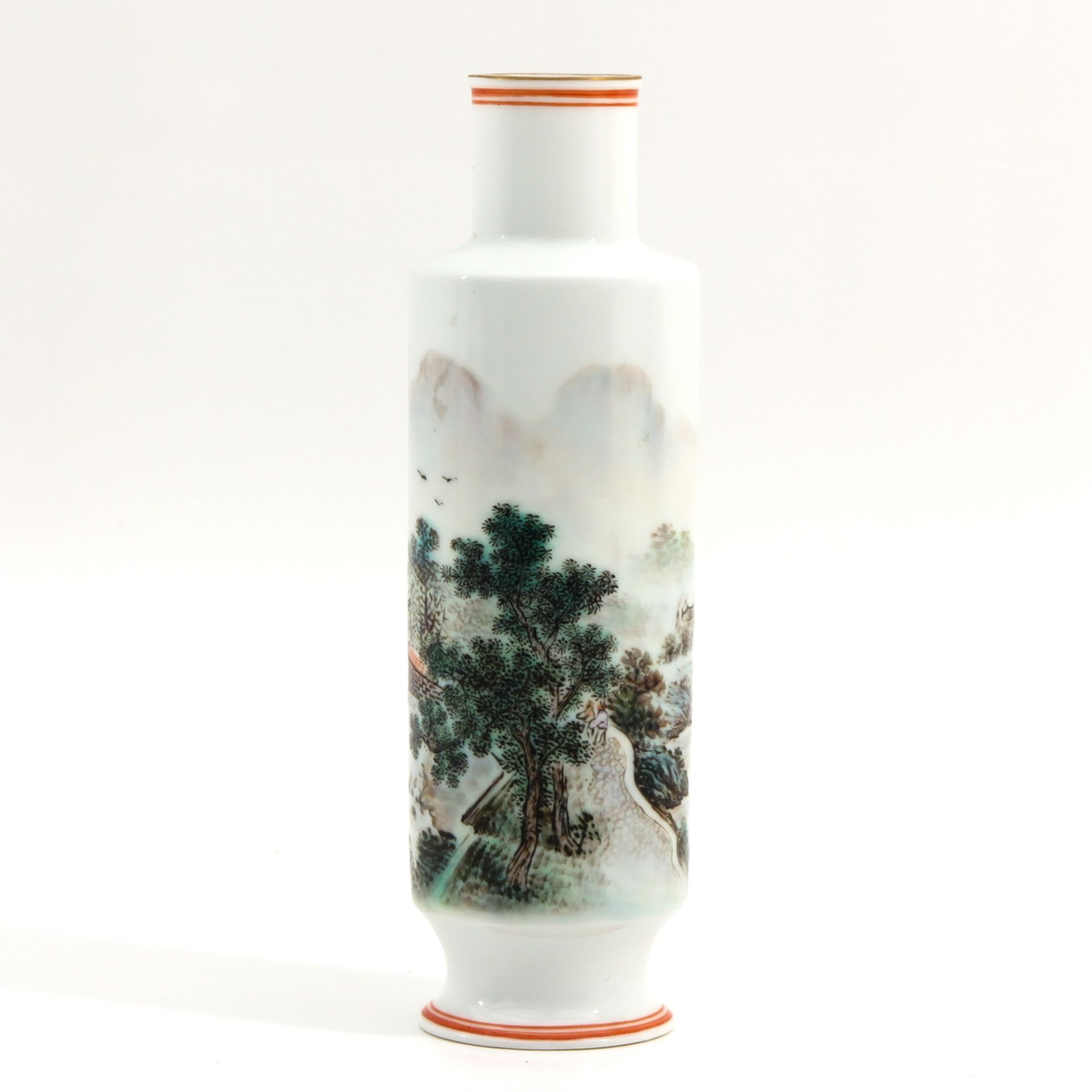 A Polychrome Vase - Image 2 of 9