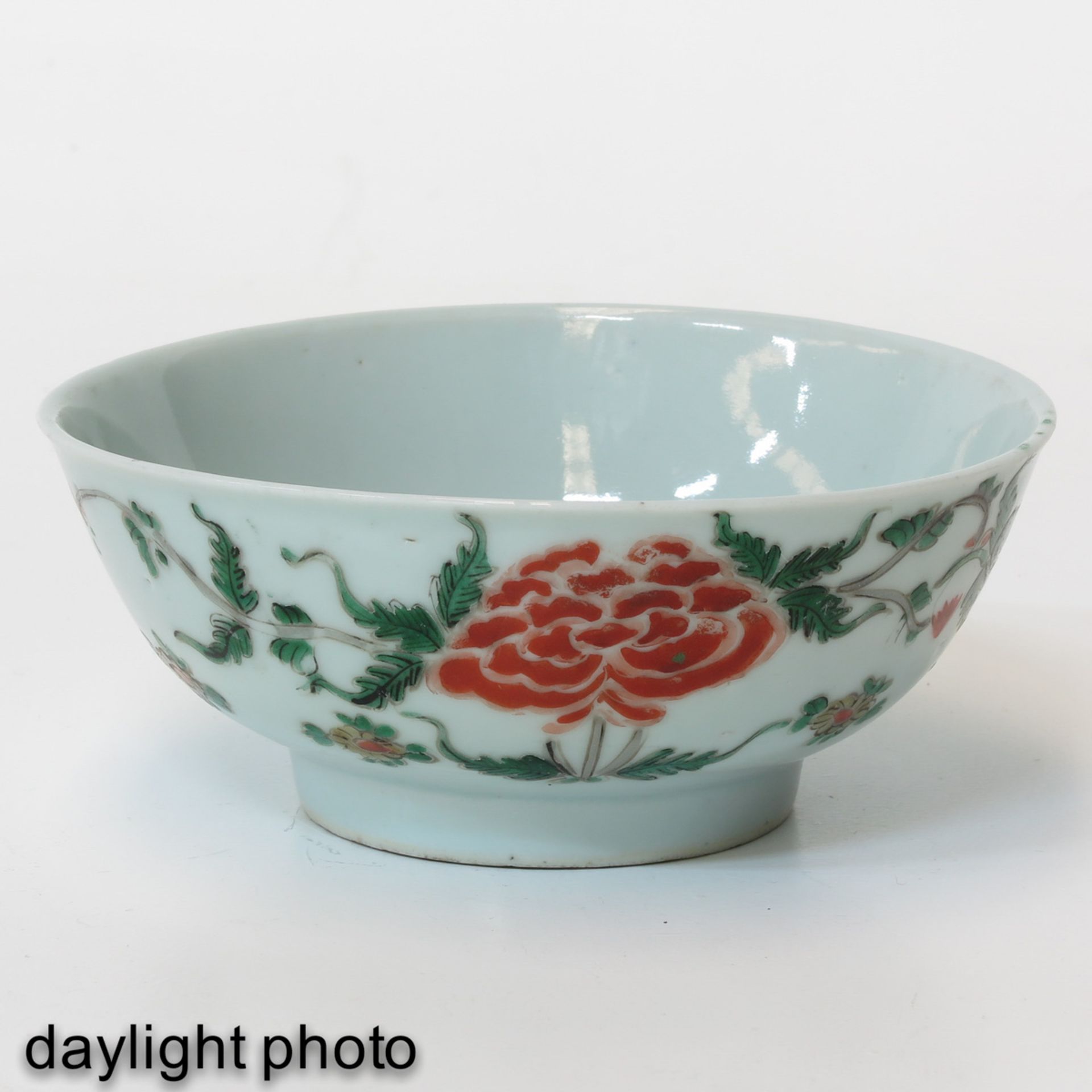 A Polychrome Decor Bowl - Bild 7 aus 9