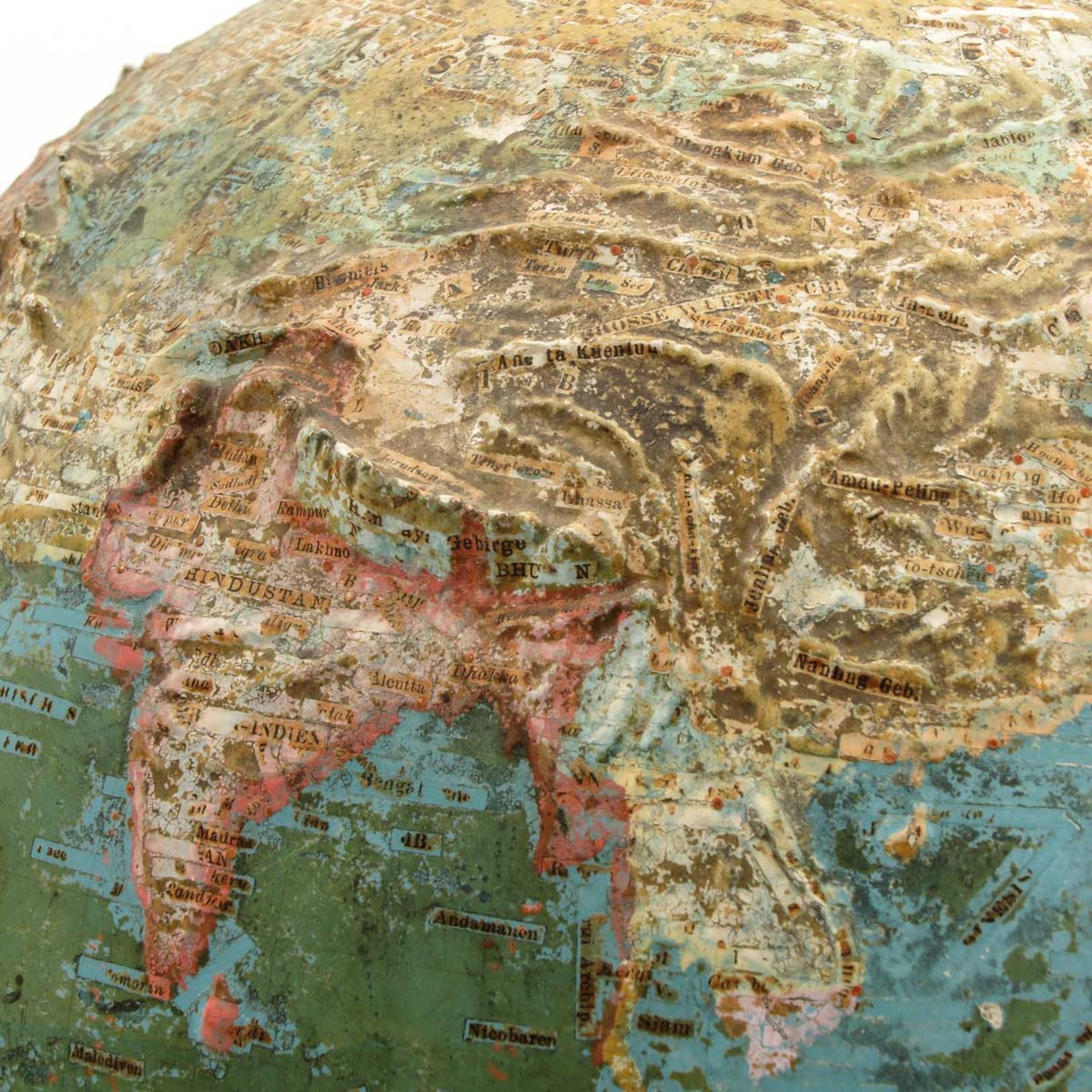 A Globe - Image 10 of 11