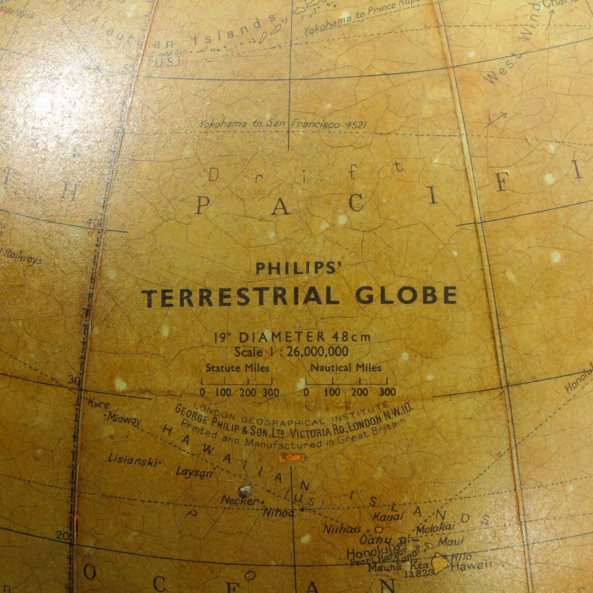 A Globe - Bild 7 aus 11