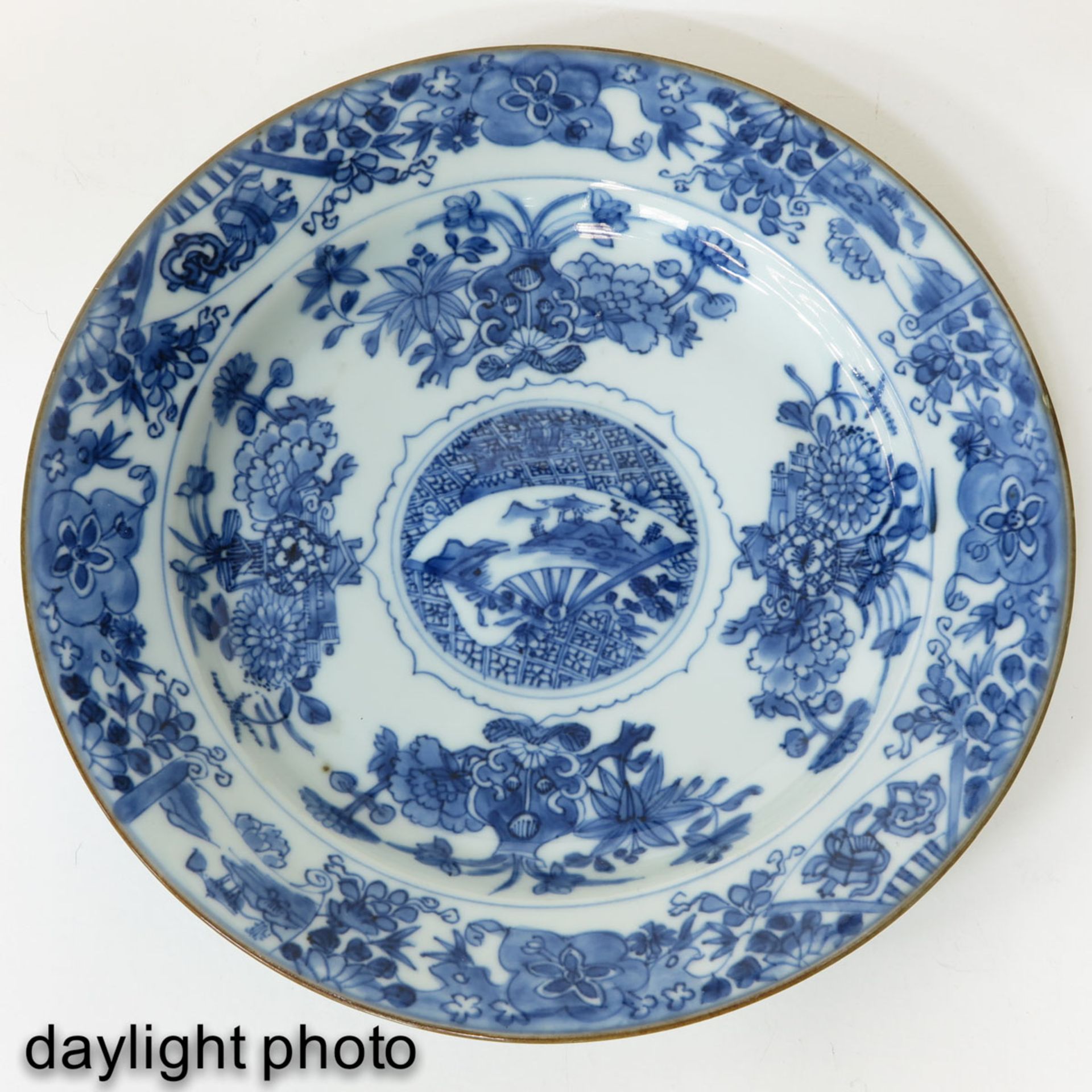 A Series of 6 Blue and White Plates - Image 9 of 10