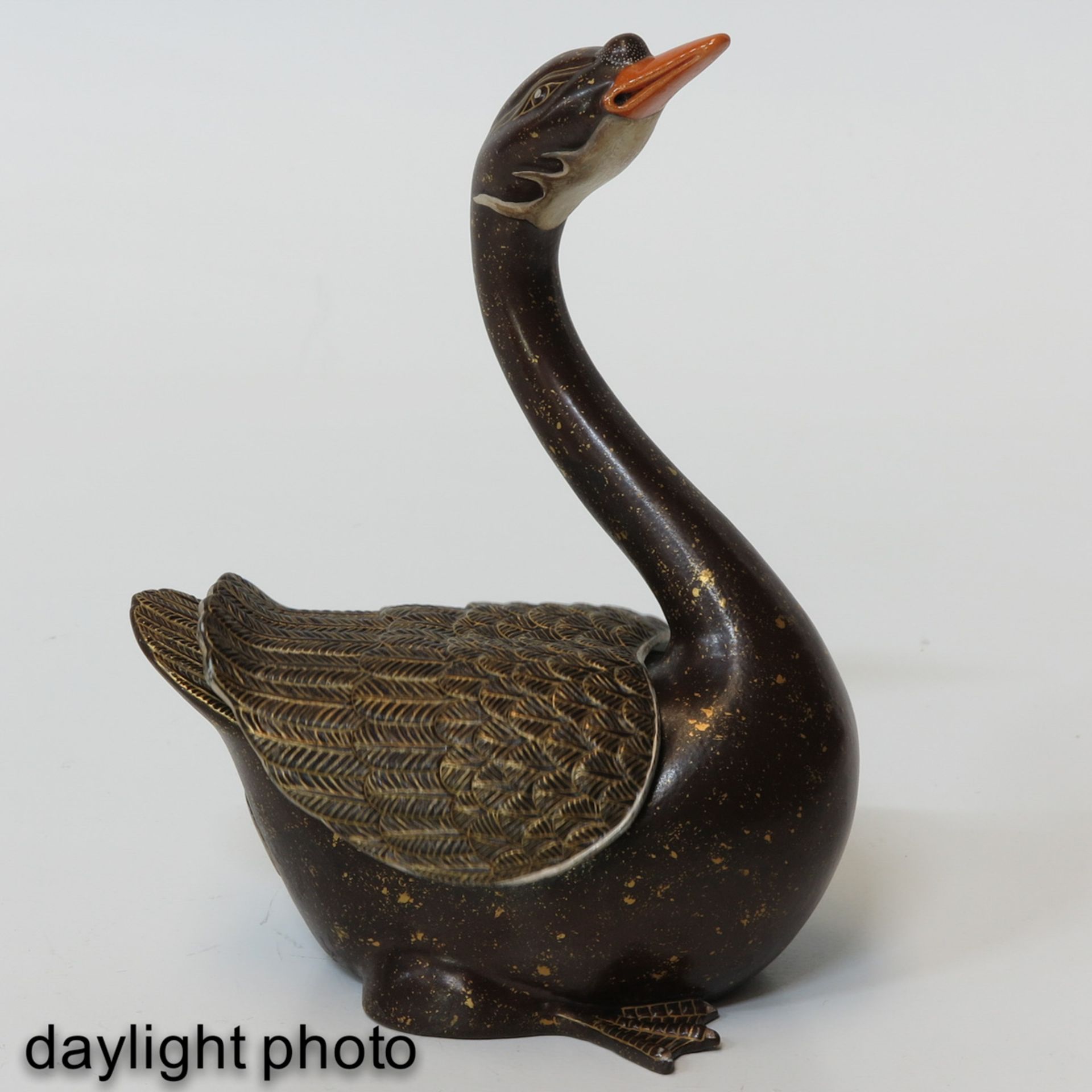 A Chinese Duck Sculpture - Image 7 of 9