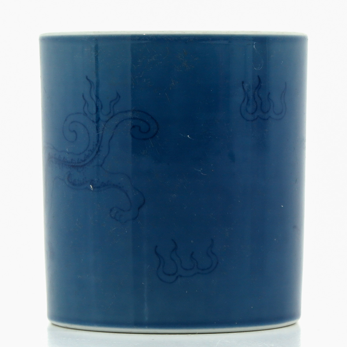 A Powder Blue Brush Pot - Image 4 of 9