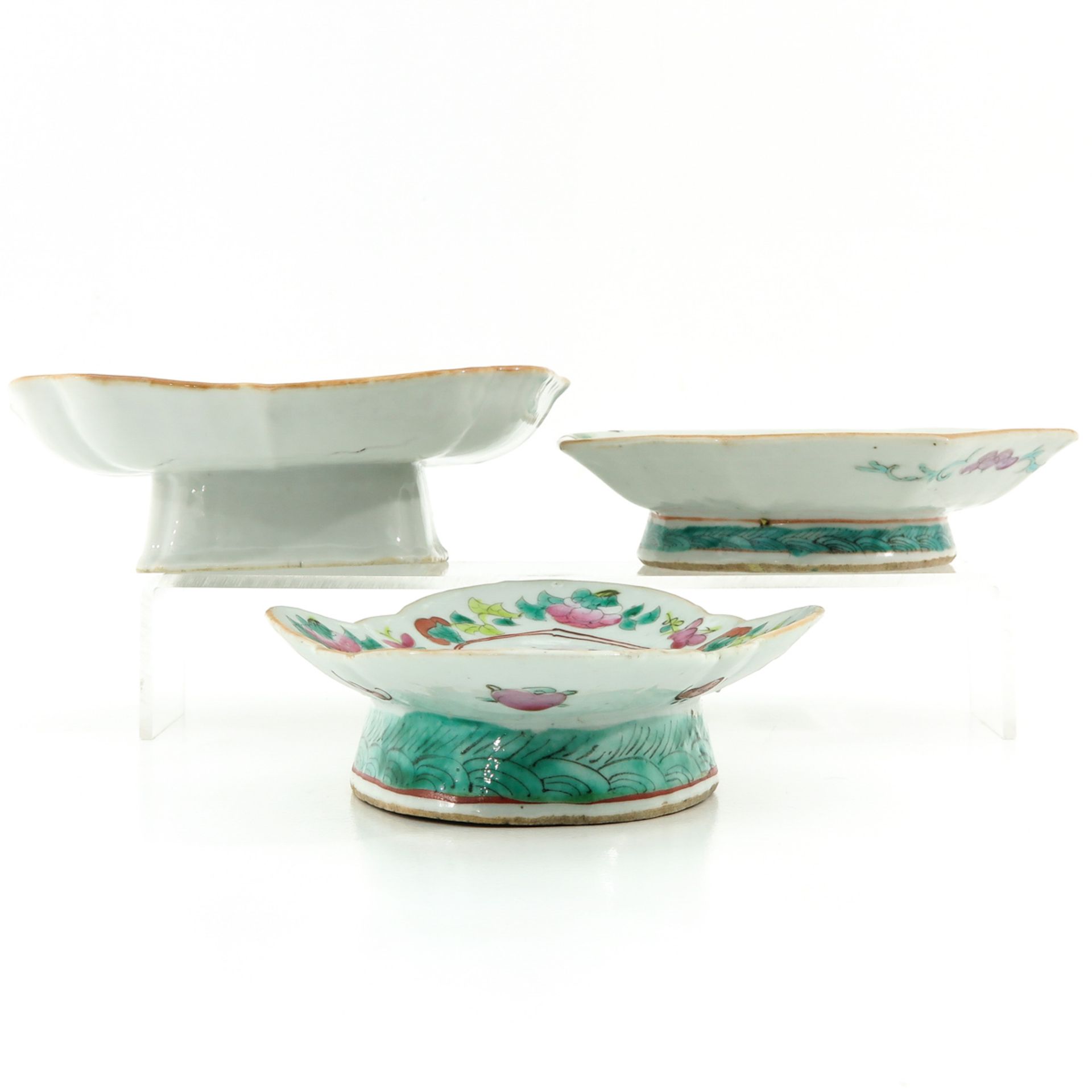 A Collection of 3 Altar Dishes - Image 2 of 10