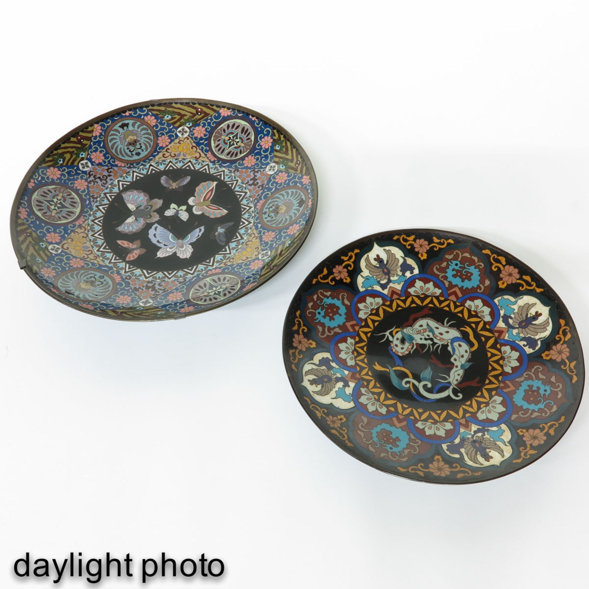 Two Cloisonne Plates - Bild 7 aus 10