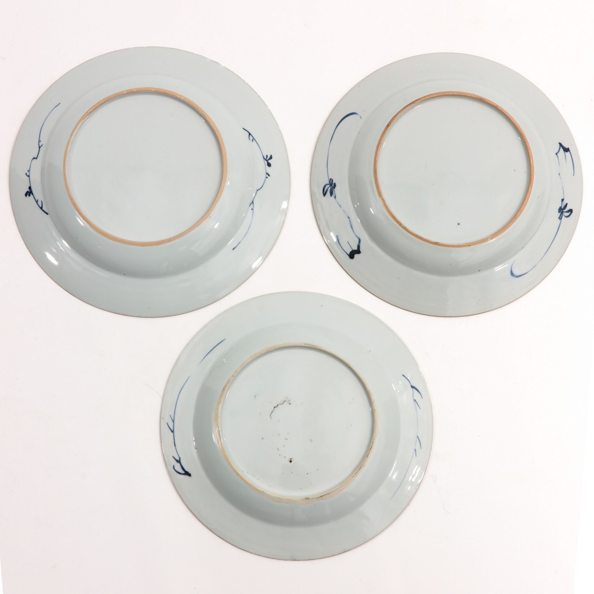 A Collectin of 3 Blue and White Plates - Bild 2 aus 10