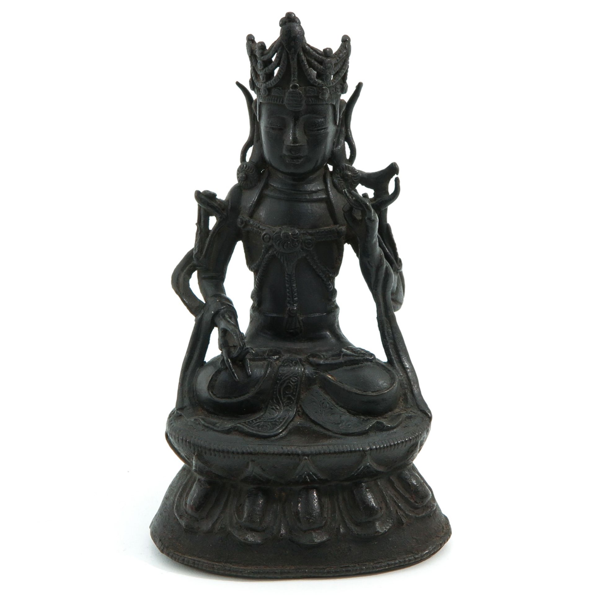 A Bronze Quanyin Sculpture