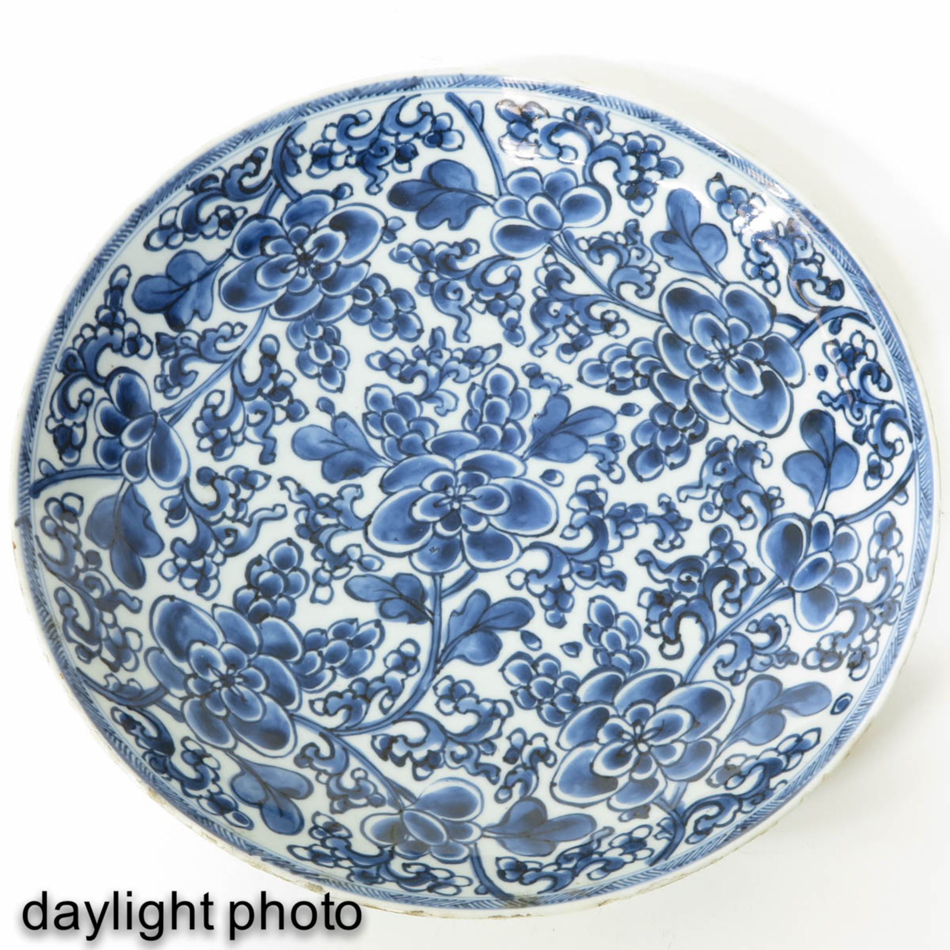 A Blue and White Plate - Image 5 of 7