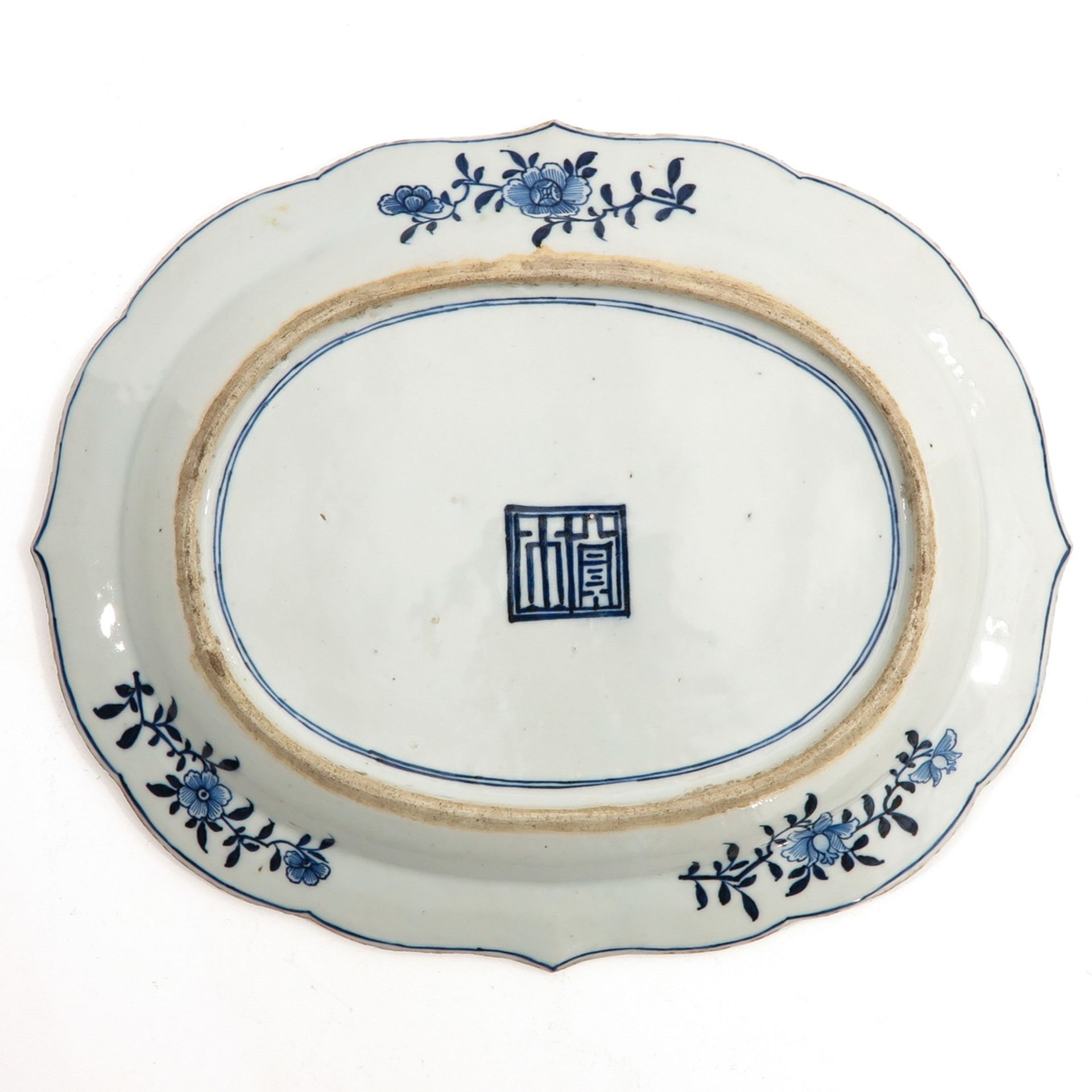 A Blue and White Serving Tray - Bild 2 aus 8