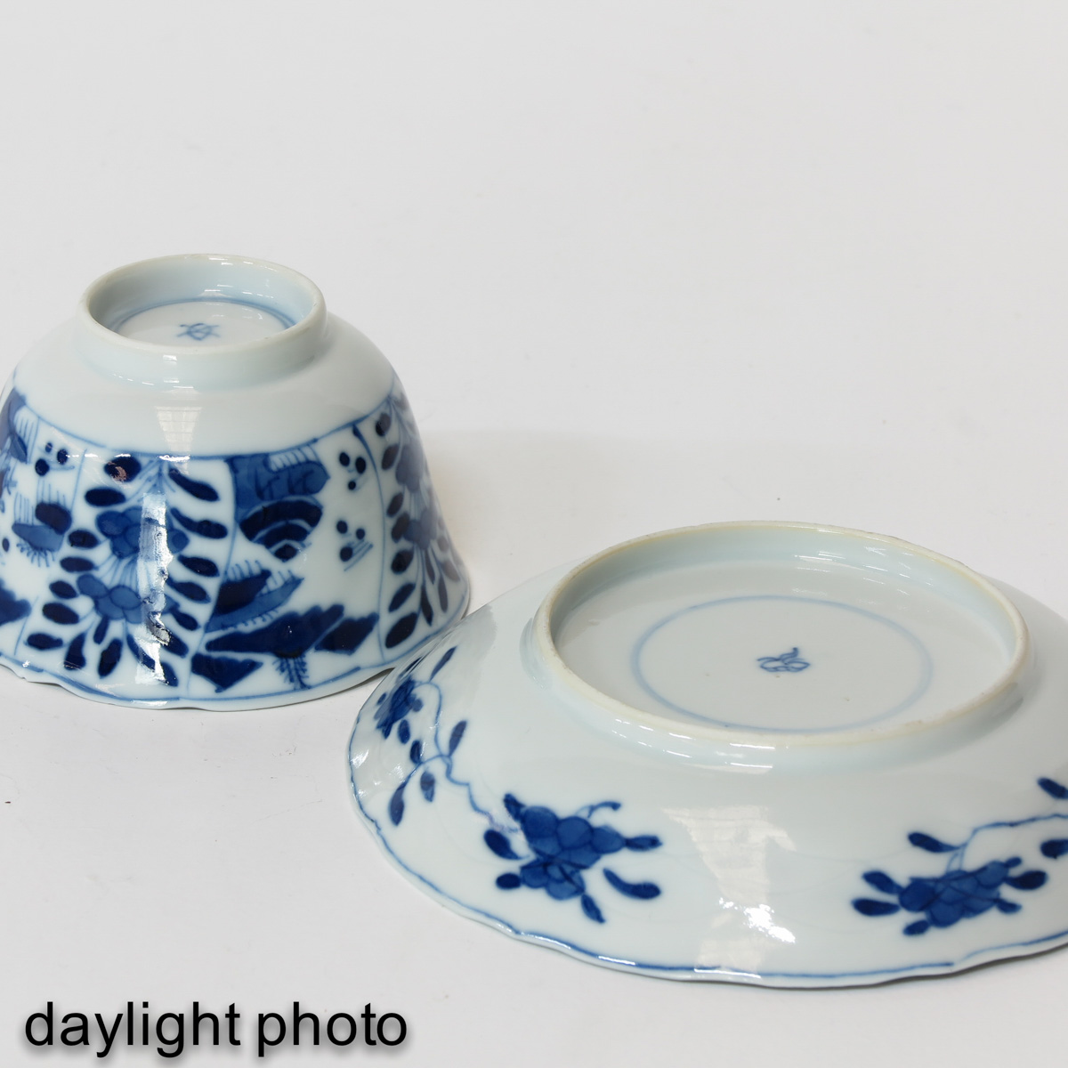 A Set of 6 Cups and Saucers - Image 10 of 10