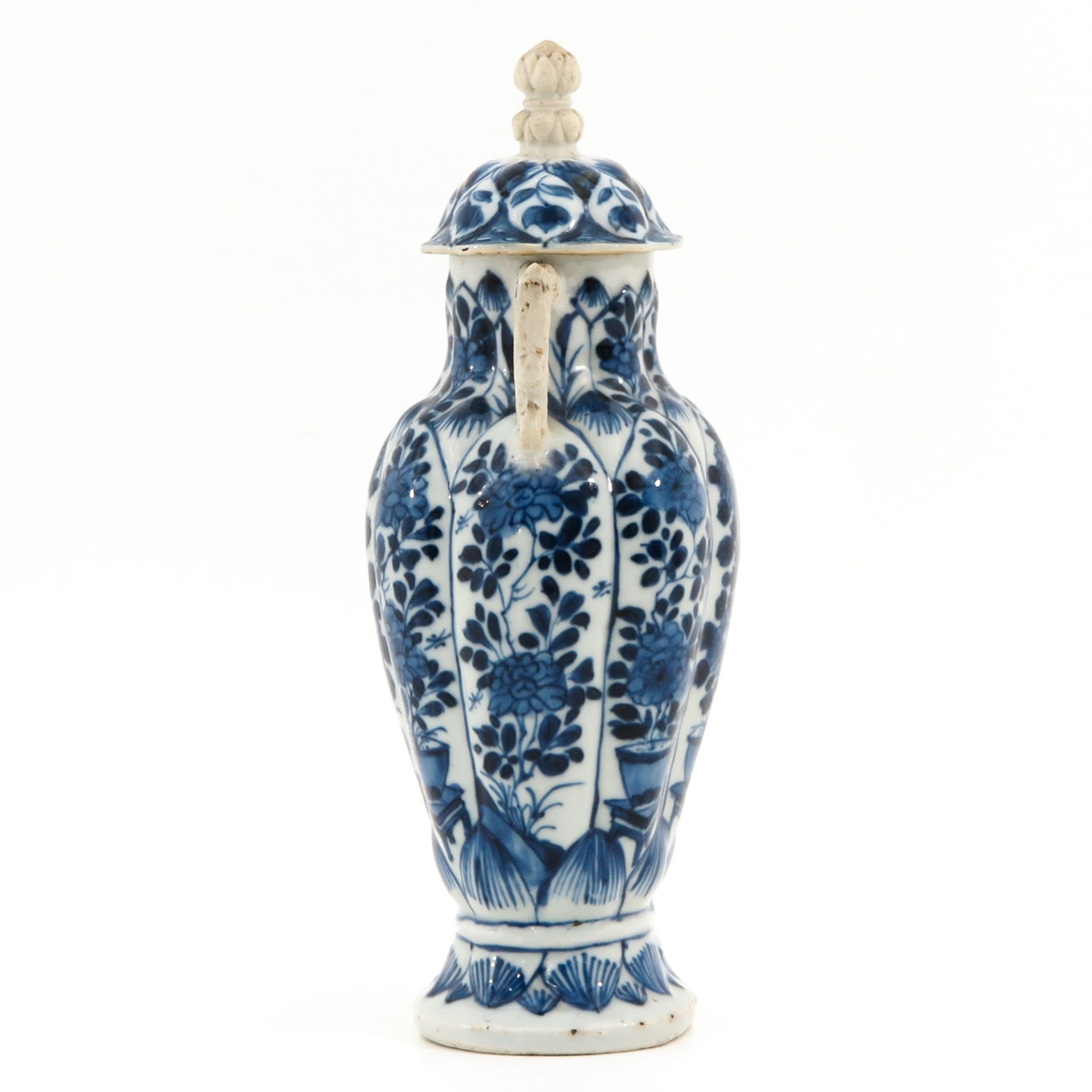 A Blue and White Vase with Cover - Image 4 of 10